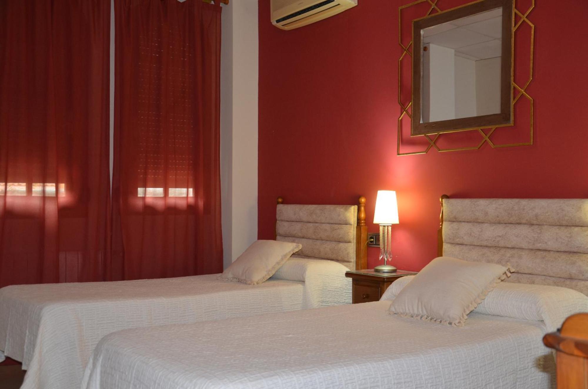 Hostal Mont Royal Alicante Exteriör bild
