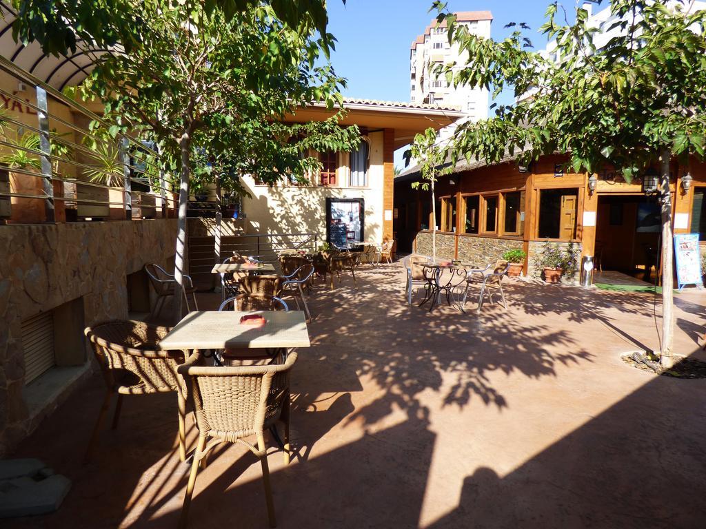 Hostal Mont Royal Alicante Exteriör bild