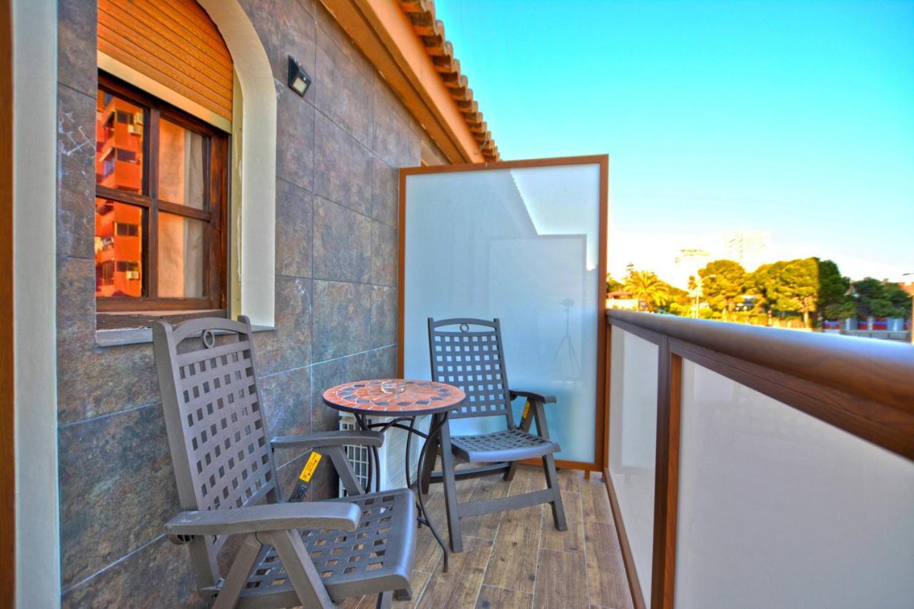 Hostal Mont Royal Alicante Exteriör bild